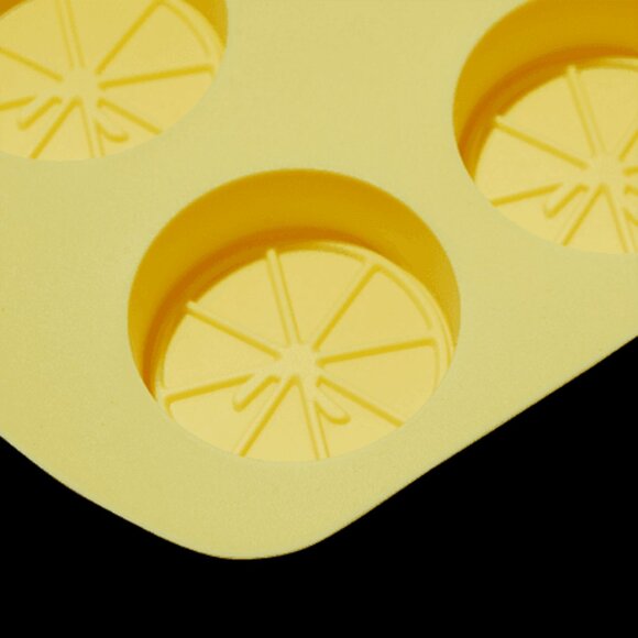 Chic &  Tonic Tooti Frooti Ice Cube Tray (set of 3) - Picture 2 of 3